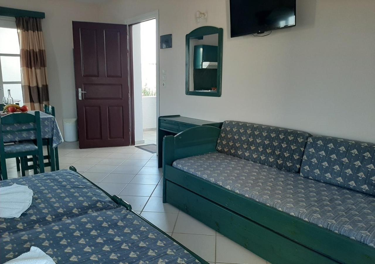 Joanna'S Rooms On The Beach Pláka Rum bild