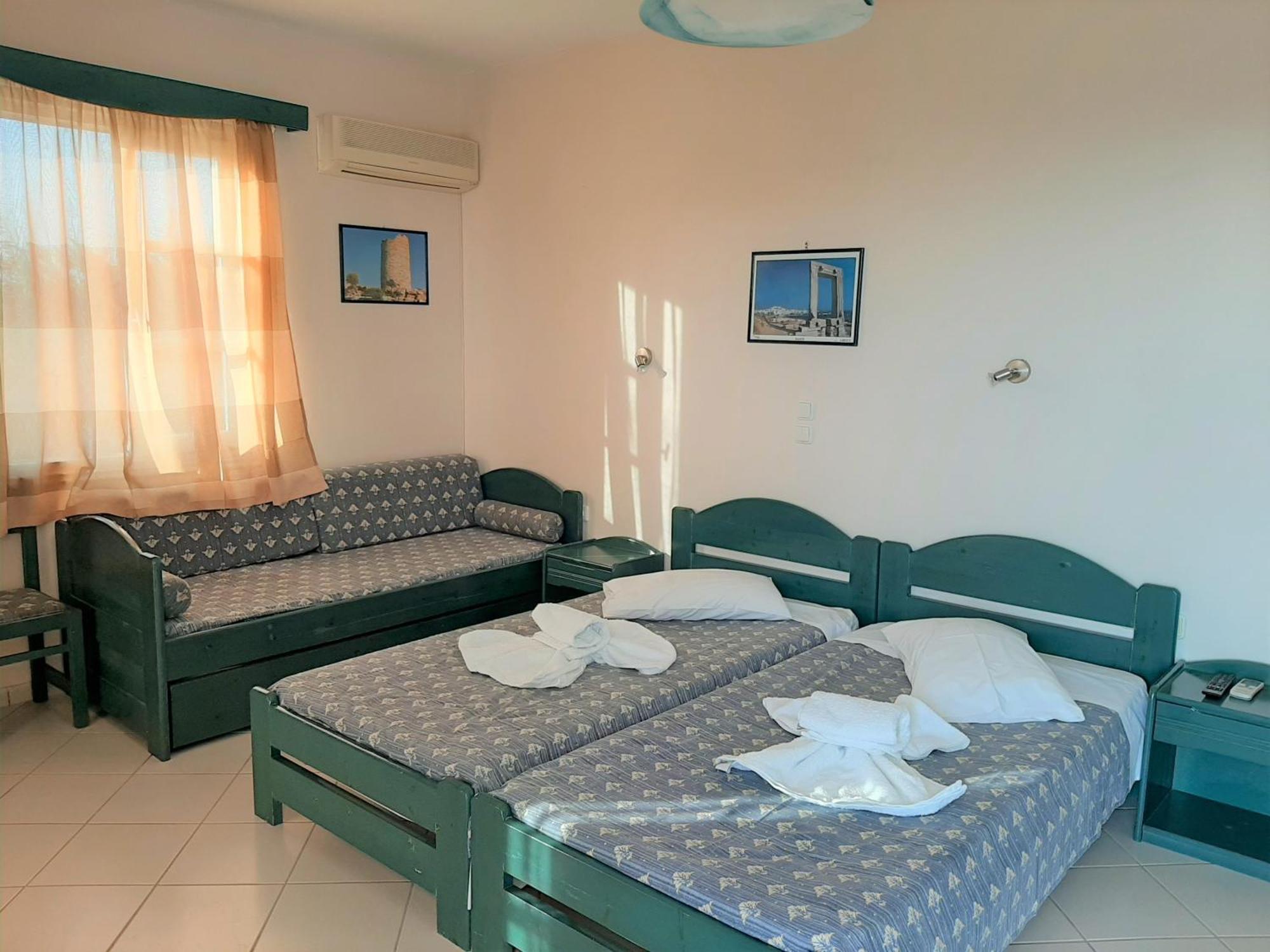 Joanna'S Rooms On The Beach Pláka Rum bild
